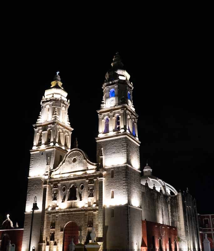 Lady of Immaculate Conception in Campeche by night